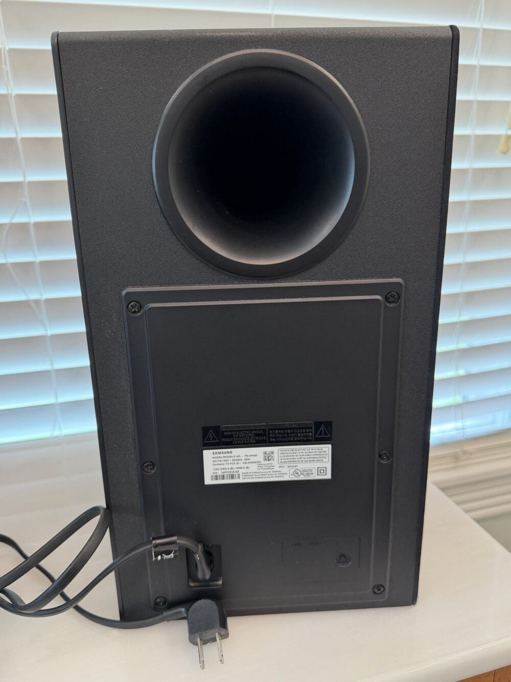 Samsung PS-WN20 Wireless Subwoofer Speaker-Original power cord - Powers on -READ
